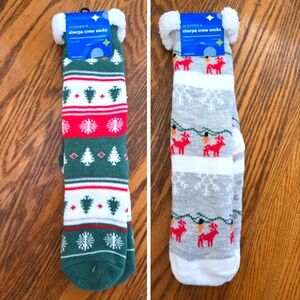 👀50% OFF🎄🦌❄️🧦♨️NWT‼️Compass Pair of Winter Holiday Themed Sherpa Lined Socks
